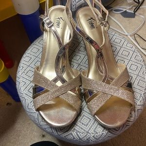 Size 9 Rose Gold Small Heel Shoes